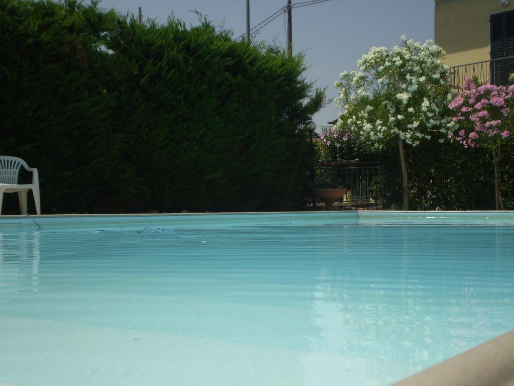 Nido Del Merlo Santomato Camera foto