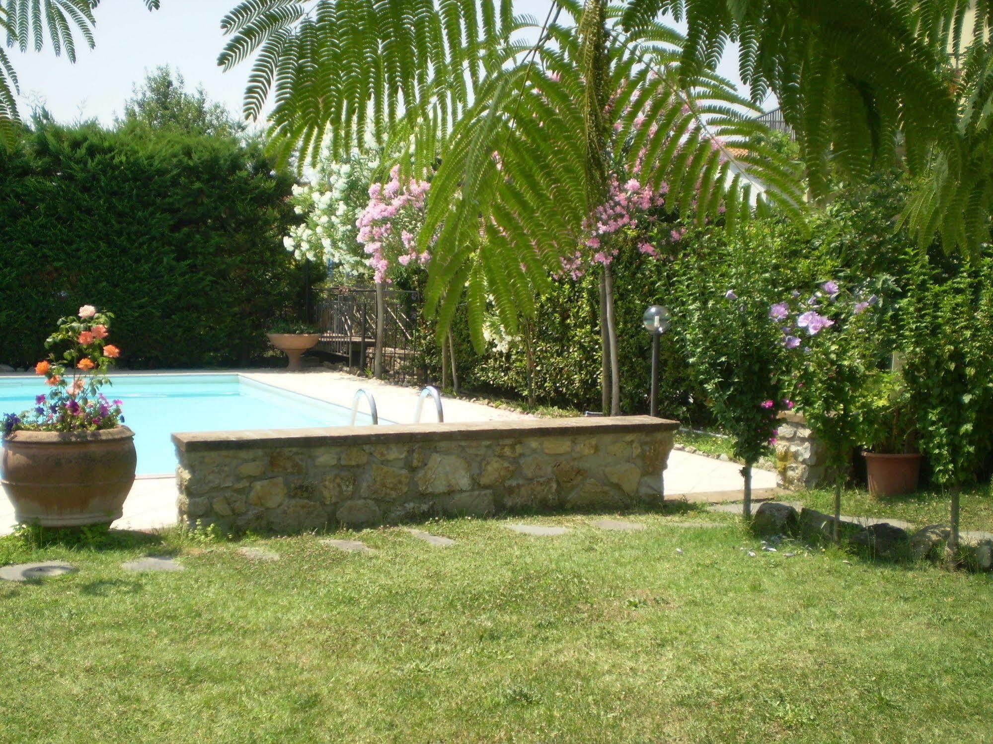 Nido Del Merlo Santomato Esterno foto